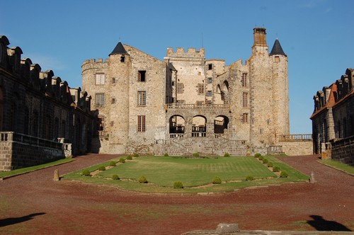 chateau de chazeron